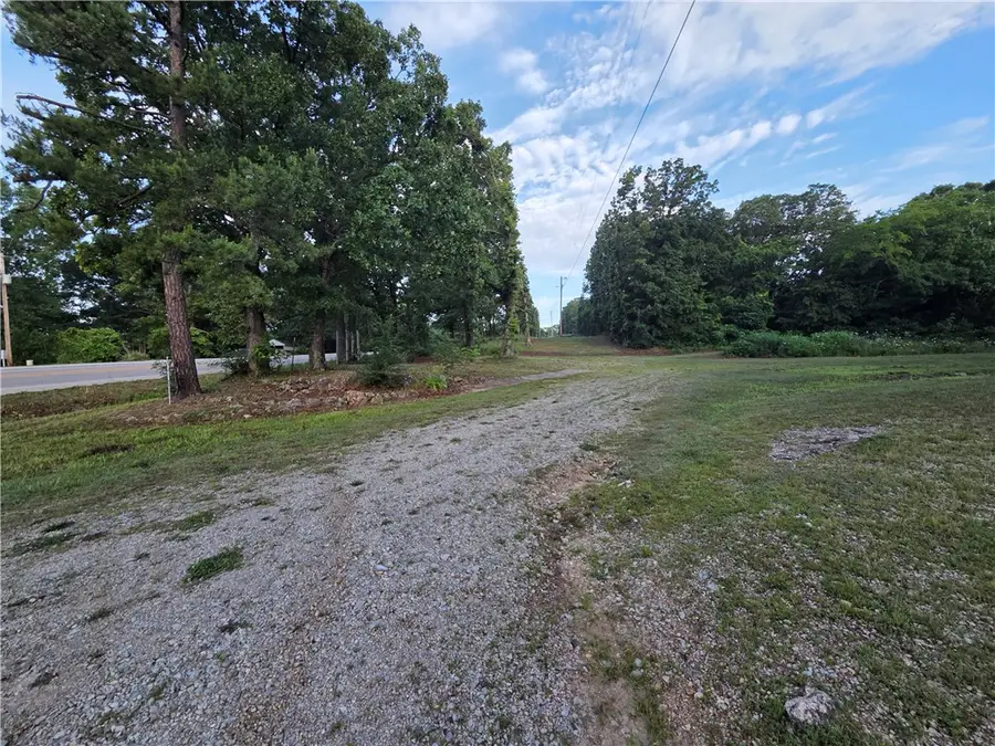 Windover Acres - 4874 Hwy 62, Eureka Springs, AR 72632 - #2
