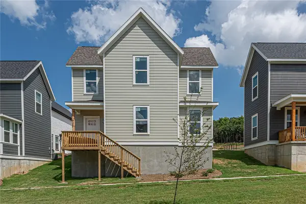 3161 W Tulsa Street, Fayetteville, AR 72704
