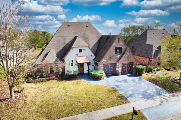 301 SW Beaujolet Street, Bentonville, AR 72712