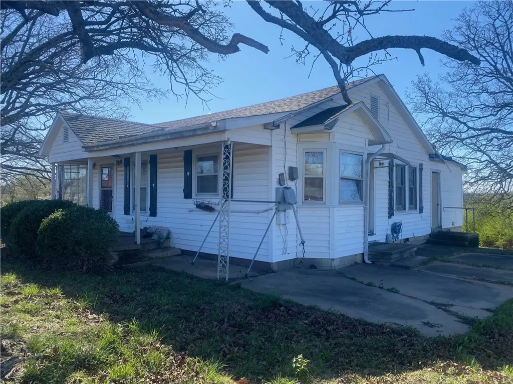 2721 E 64 Highway, Alma, AR 72921 - #1