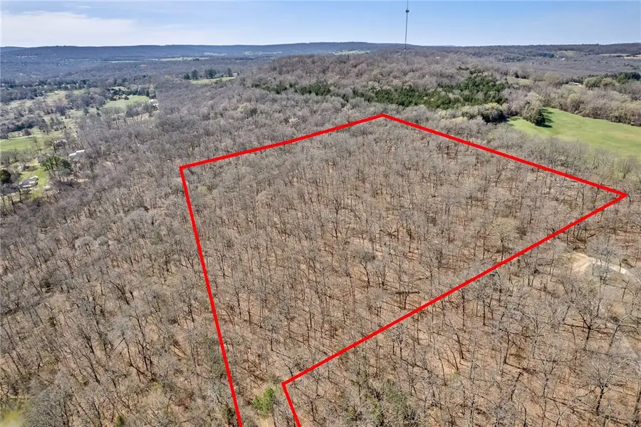 11299 E Apple Hill Road, Prairie Grove, AR 72753 - #3