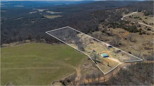 3641 Kessler Mountain Road, Fayetteville, AR 72701