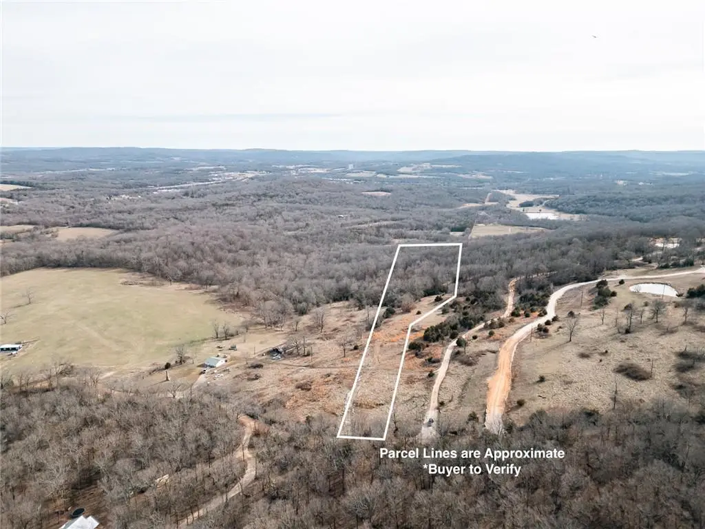 3877 W Kessler Mountain Road, Fayetteville, AR 72701 - #1