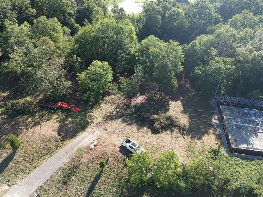 236 N Crossover Road, Fayetteville, AR 72701 - #3