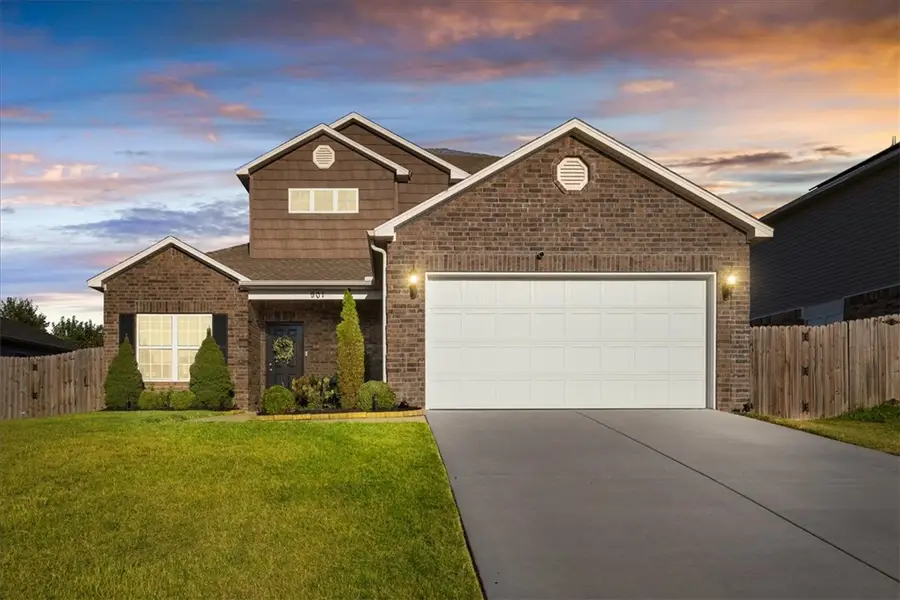 901 Loudon Drive, Bentonville, AR 72712 - #2