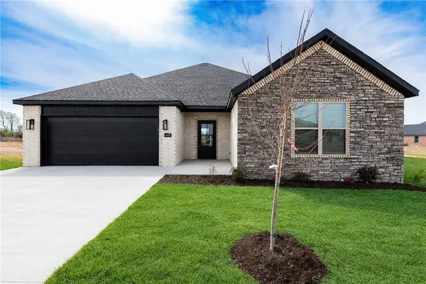 6605 SW High Meadow Boulevard, Bentonville, AR 72713