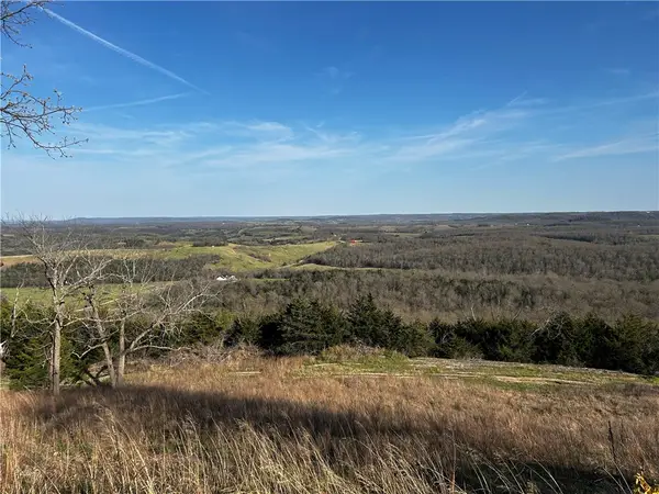 47 AC N 281 Highway, Lead Hill, AR 72644