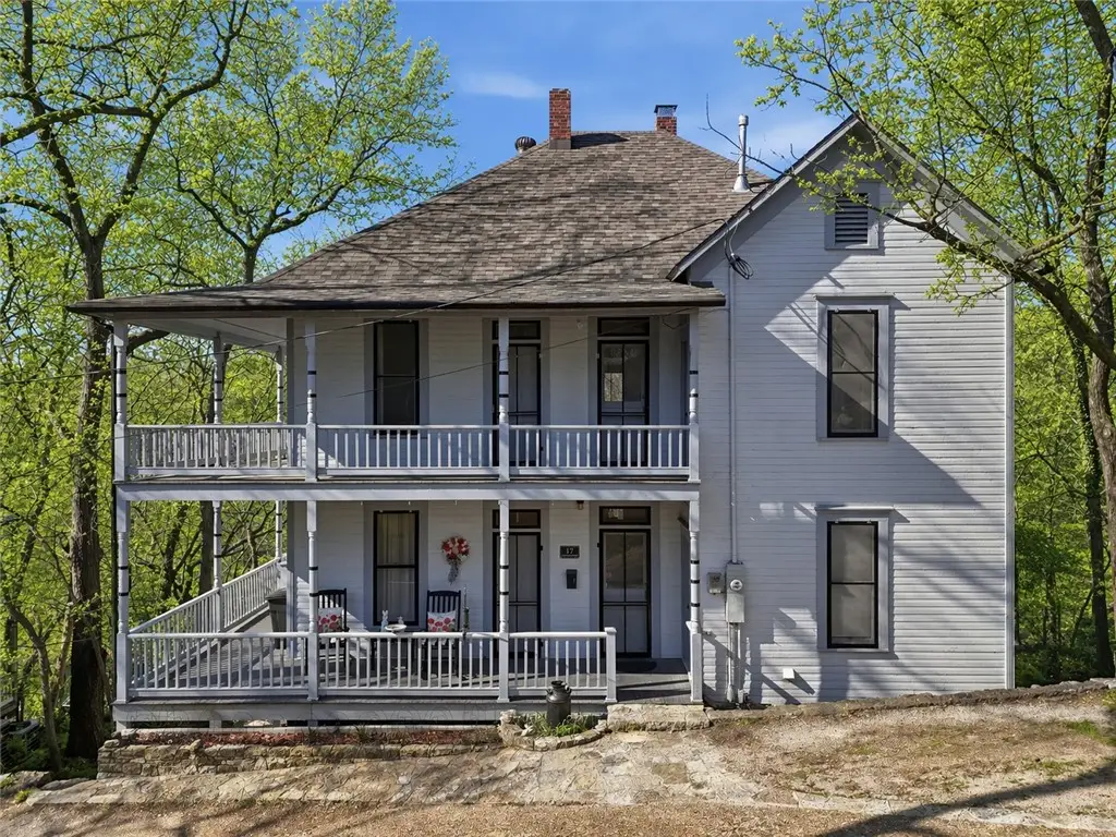 17 Hilton Street, Eureka Springs, AR 72632 - #1