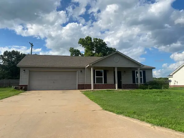 28 Cypress Avenue, Clarksville, AR 72830