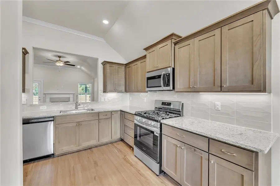 4217 W Barhem Drive, Fayetteville, AR 72703 - #2