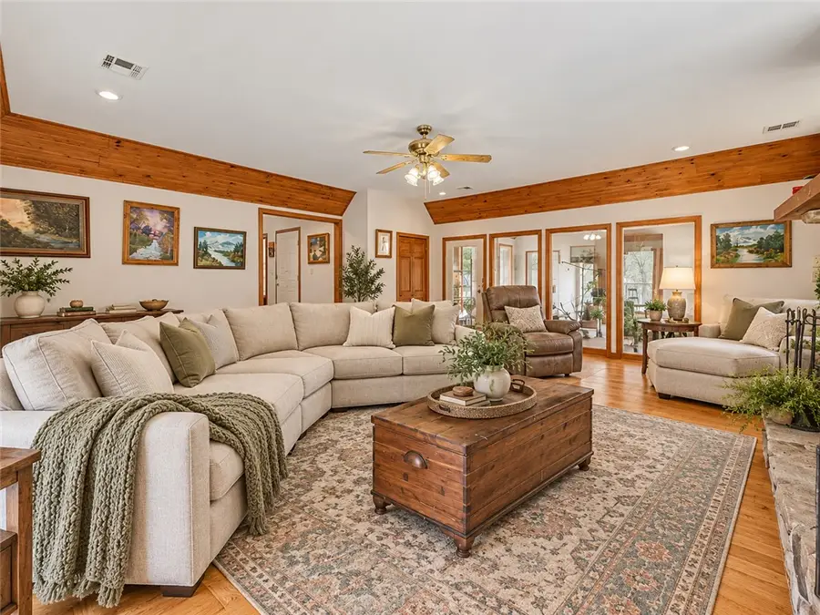 13364 Ventris Road, Garfield, AR 72732 - #3