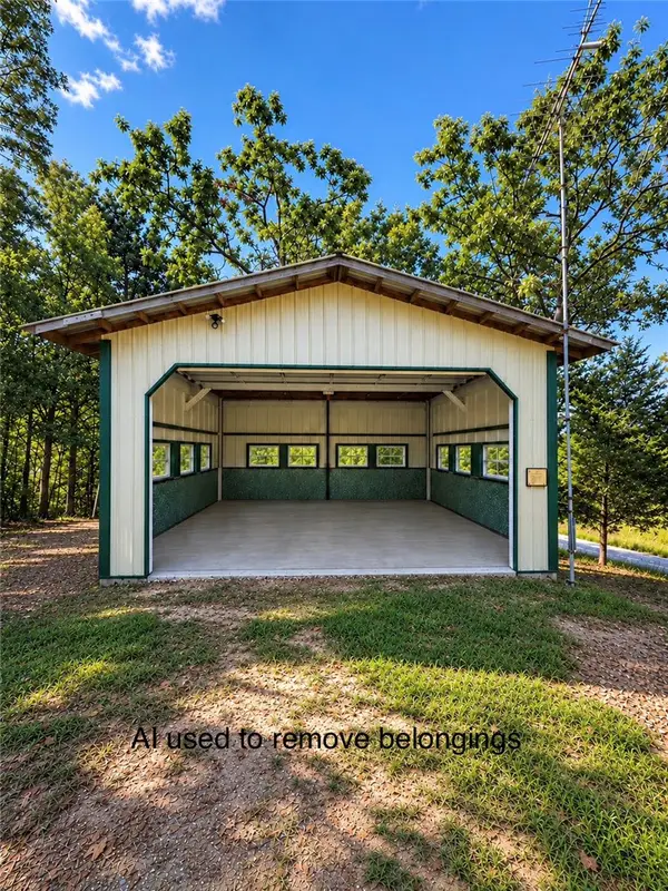 9 Marion County 2049, Lead Hill, AR 72644