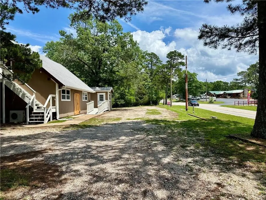 426 Van Buren, Eureka Springs, AR 72632 - #3