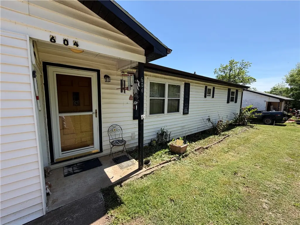 604 Missouri Place, Huntsville, AR 72740 - #1