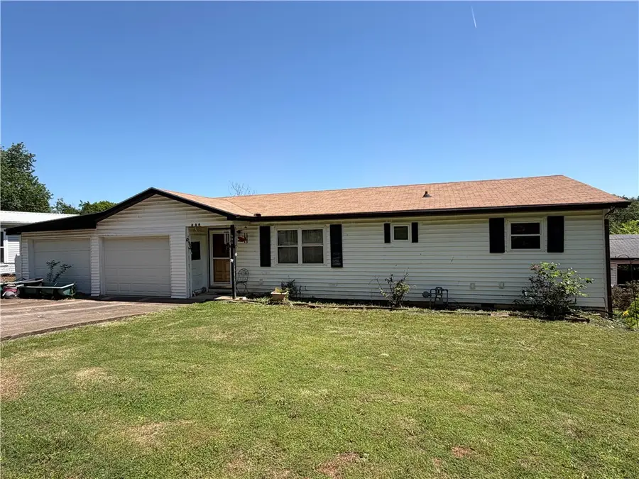 604 Missouri Place, Huntsville, AR 72740 - #3