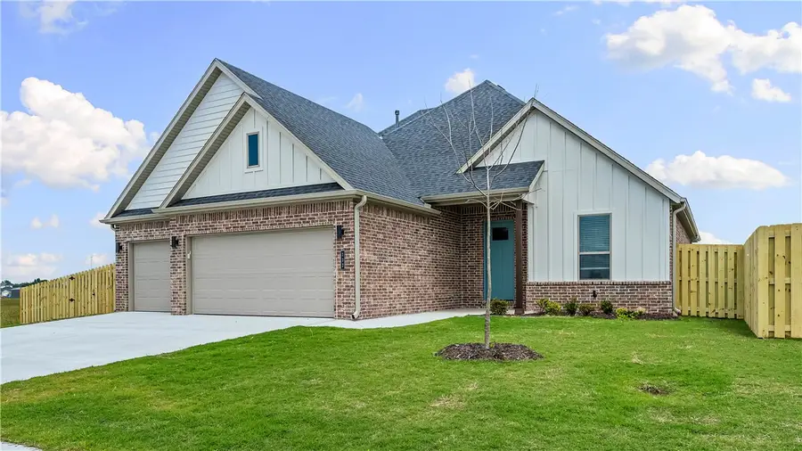 732 Jenison Road, Tontitown, AR 72762 - #2