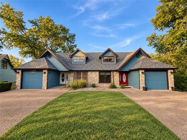 11 Ironwood Drive, Holiday Island, AR 72631