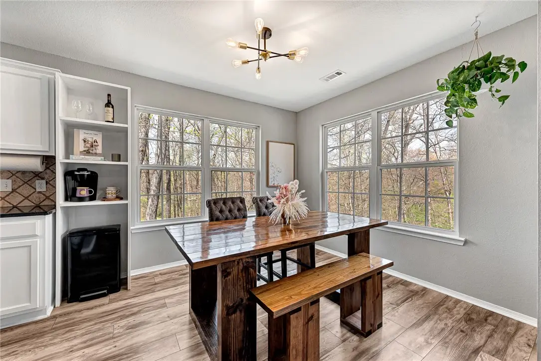 10 W Crook Lane, Bella Vista, AR 72714 - #1