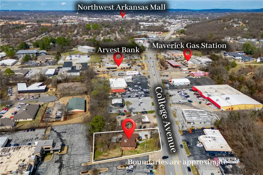 2227 N College Avenue, Fayetteville, AR 72703 - #2