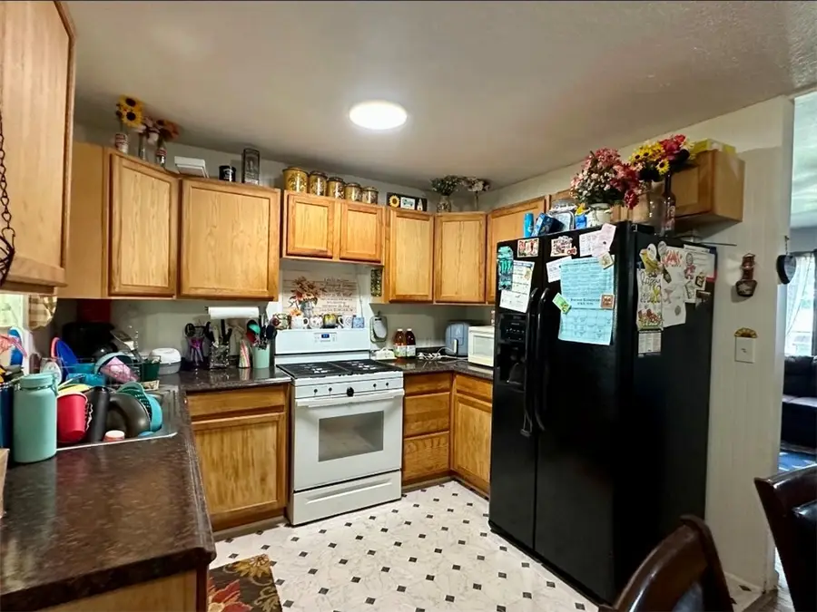 505 W Sherman Avenue, Harrison, AR 72601 - #3