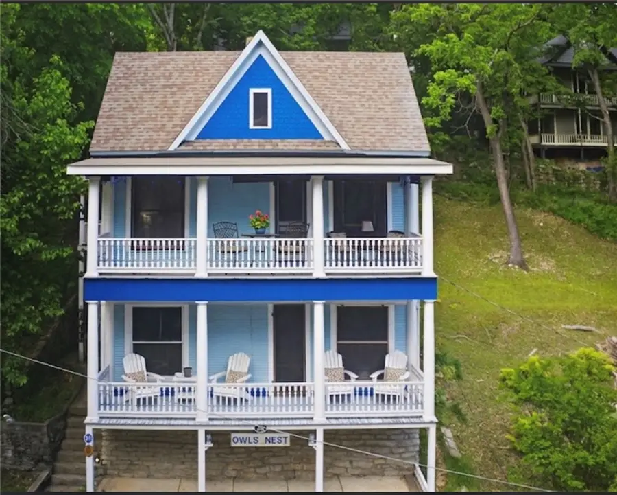 19 Pine Street, Eureka Springs, AR 72632 - #2
