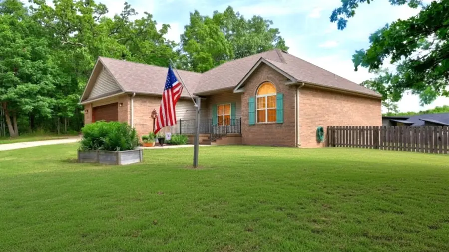 18 Nantwich Circle, Bella Vista, AR 72714 - #3