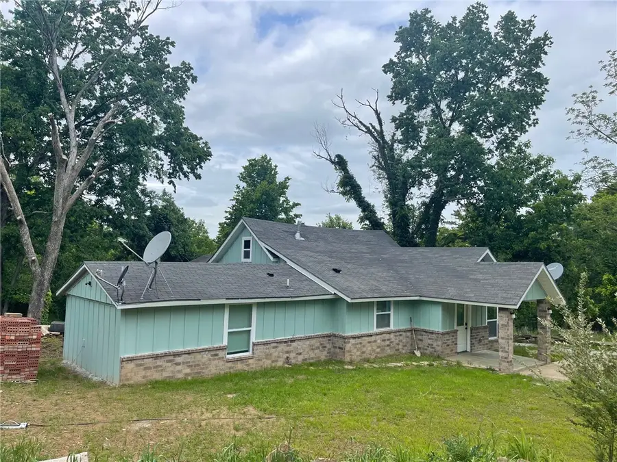202 Parrott Drive, Huntsville, AR 72740 - #2