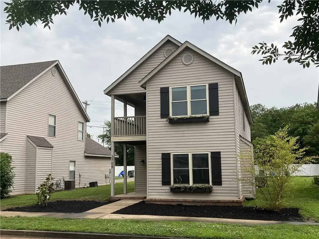 2708 N Westminster Drive, Fayetteville, AR 72704 - #1