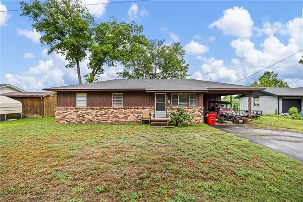 108 Bowman Drive, Dardanelle, AR 72834
