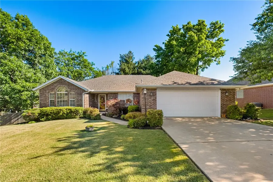 2750 E Londonderry Drive, Fayetteville, AR 72701 - #2
