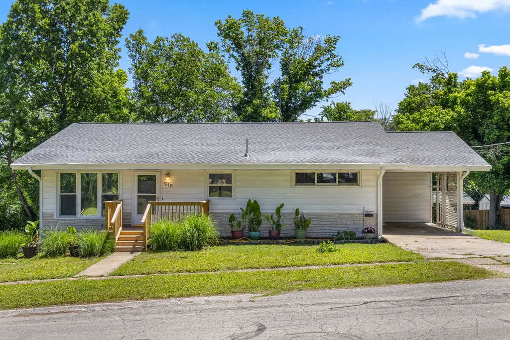 218 N 4th Street, Branson, MO 65616 - #1
