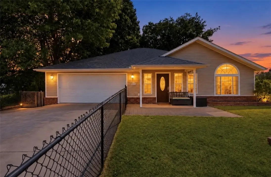20782 Lakeshore Drive, Springdale, AR 72764 - #1