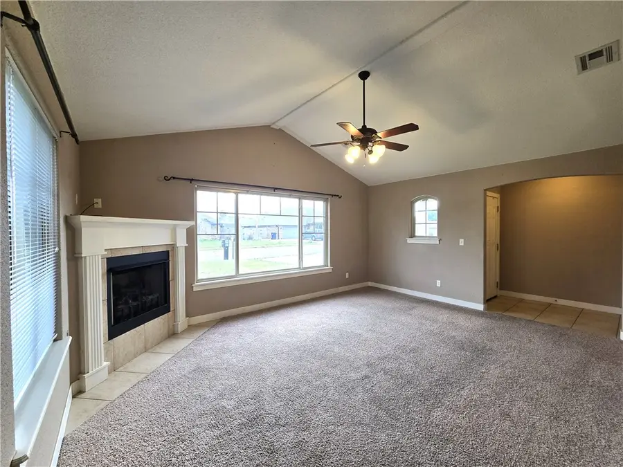1640 Whirlaway Lane, Prairie Grove, AR 72753 - #3