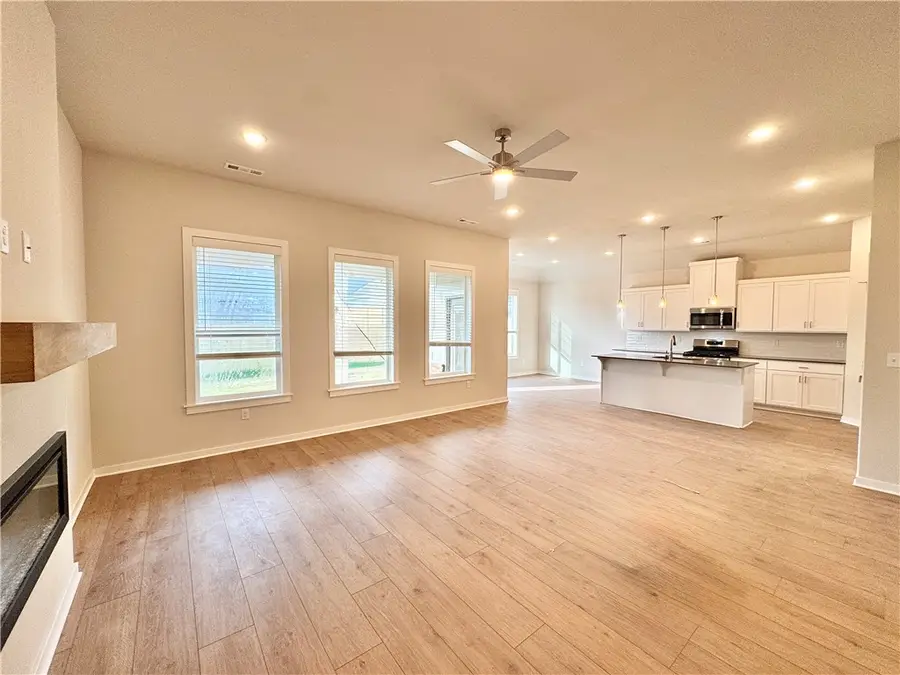 6007 SW Messenger Avenue, Bentonville, AR 72713 - #3