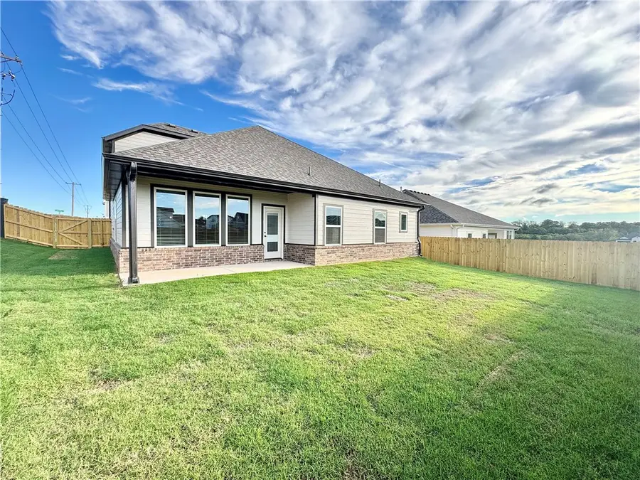 6009 SW Omaha Avenue, Bentonville, AR 72713 - #2