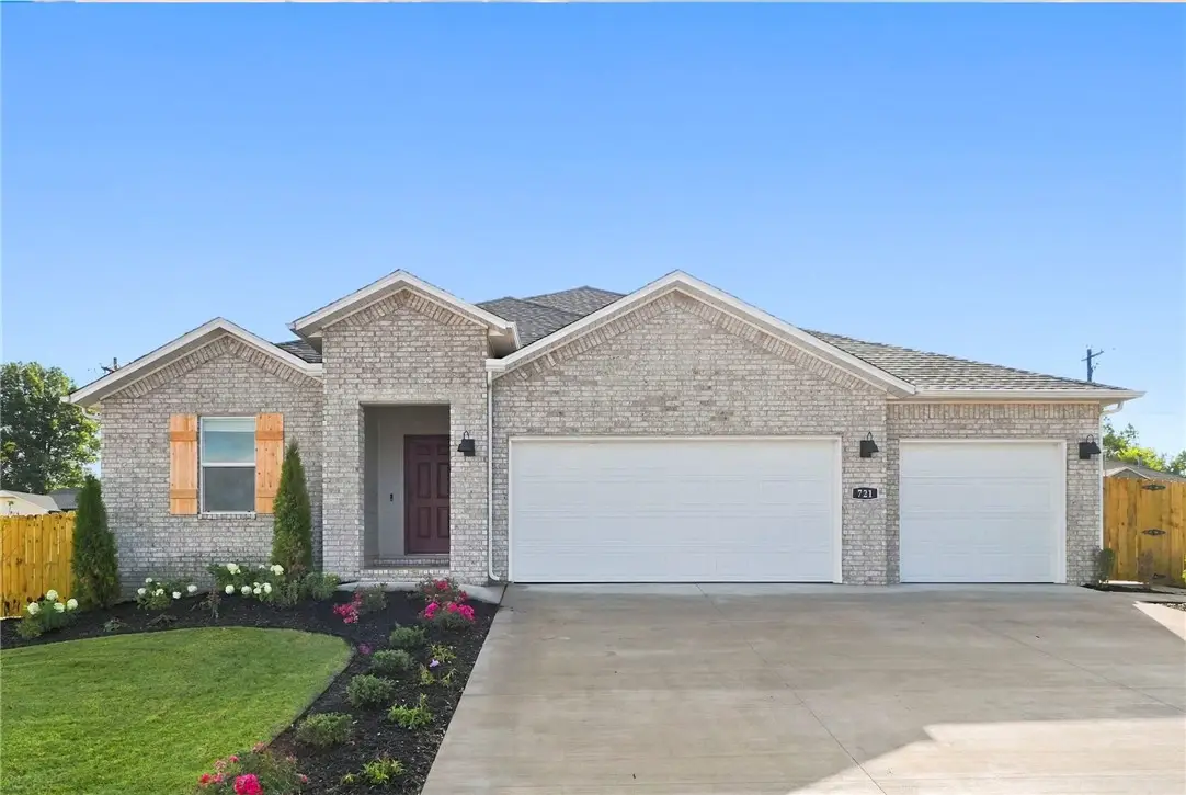 1032 Pepperwood Drive, Prairie Grove, AR 72753 - #1