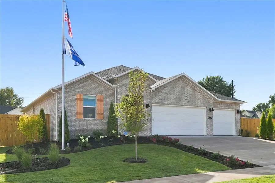 1032 Pepperwood Drive, Prairie Grove, AR 72753 - #3
