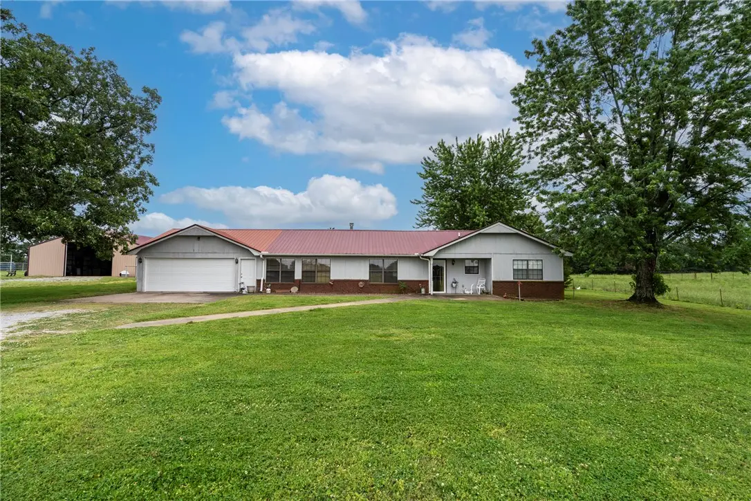 568 S 10 Highway, Kansas, OK 74347 - #1