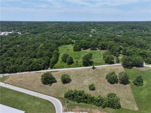 3.4ac Spring Valley Road, Anderson, MO 64831