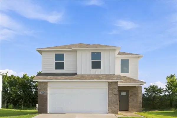 4852 Magnetic Springs Street, Springdale, AR 72764