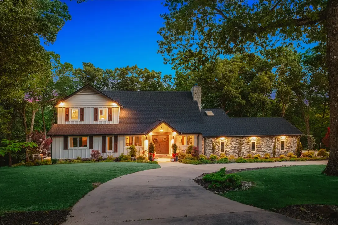 8880 Pageant Drive, Rogers, AR 72756 - #1
