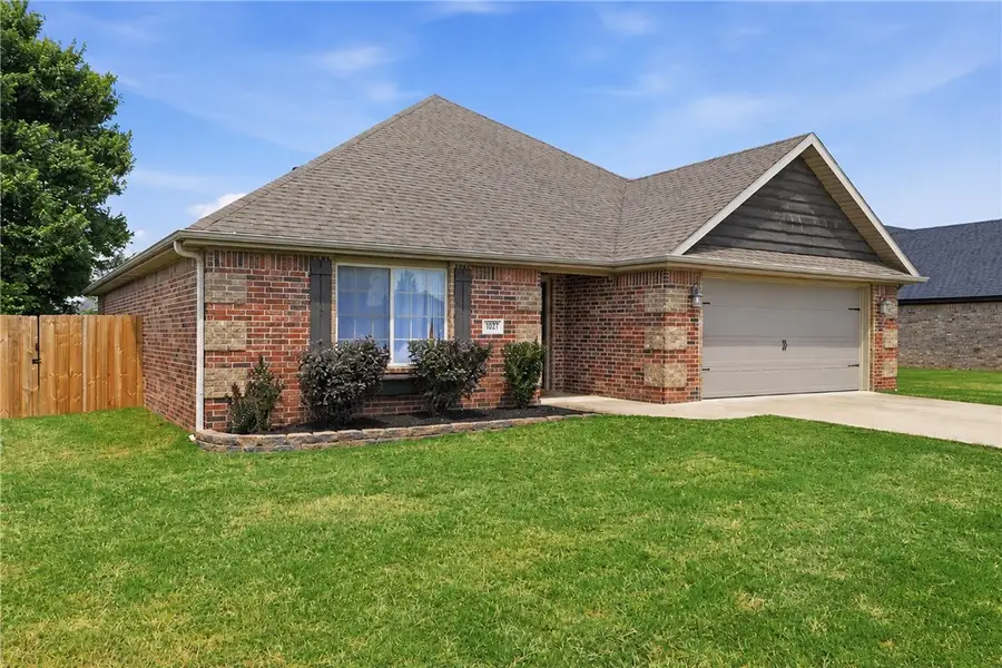 1021 Sienna Drive, Centerton, AR 72719 - #2