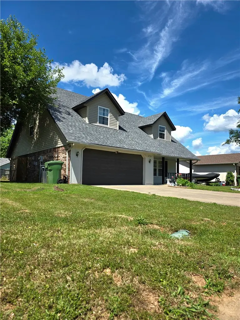 2705 West Sunset Drive, Rogers, AR 72756 - #2