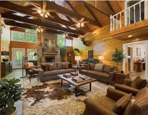 12883 Nickels Road, West Fork, AR 72774