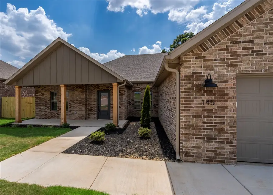 145 W Pitts Street, Farmington, AR 72730 - #2
