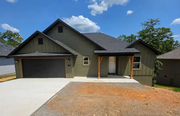 16 Reading Lane, Bella Vista, AR 72714