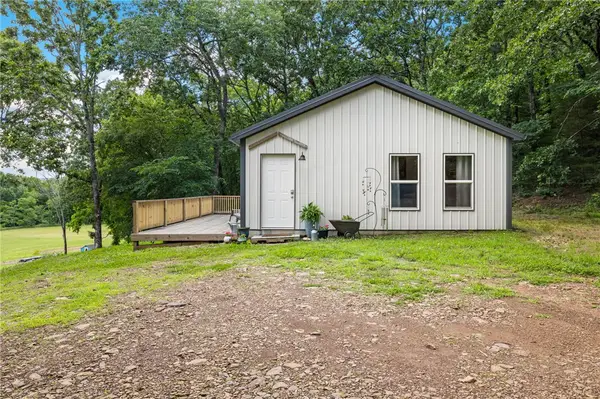 14881 Malico Mountain Road, West Fork, AR 72774