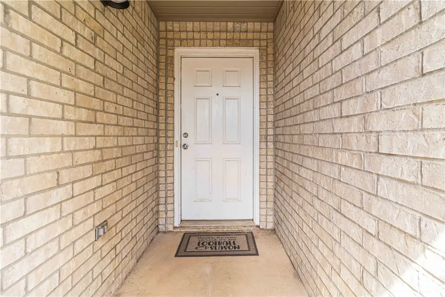 1073 Sara Beth Street, Elkins, AR 72727 - #3