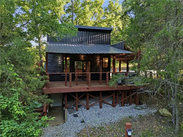 554 Madison 1555, Eureka Springs, AR 72632