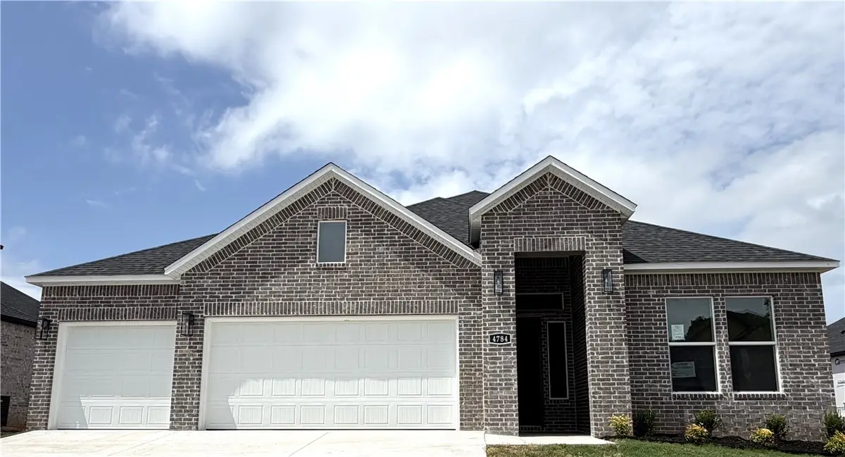 4825 W Succulent Street, Fayetteville, AR 72704 - #1